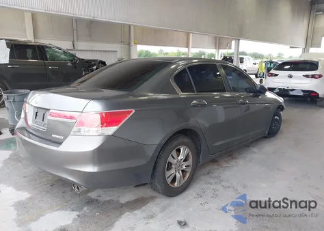 2011 Honda Accord 2.4 Se z USA, uszkodzony, nr VIN 1HGCP2F60BA022501